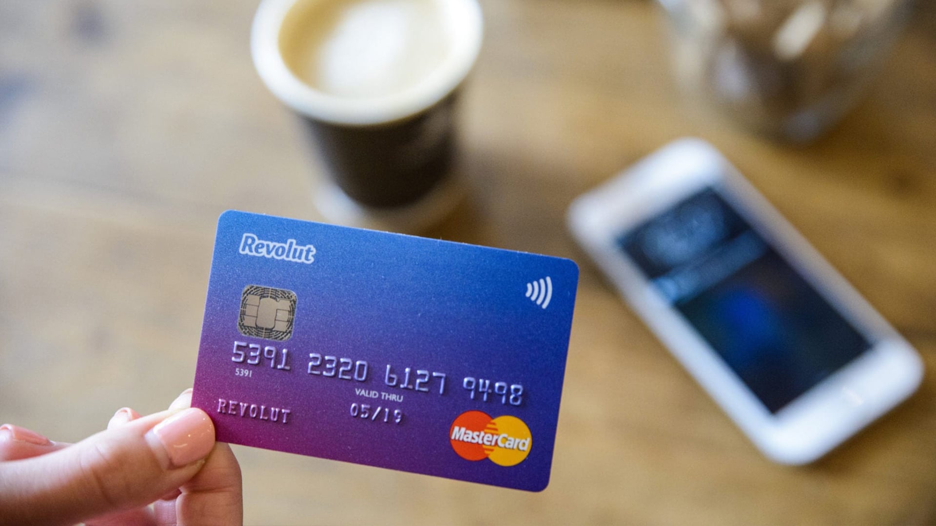 Comment demander la Carte Revolut Standard Guide de demande rapide